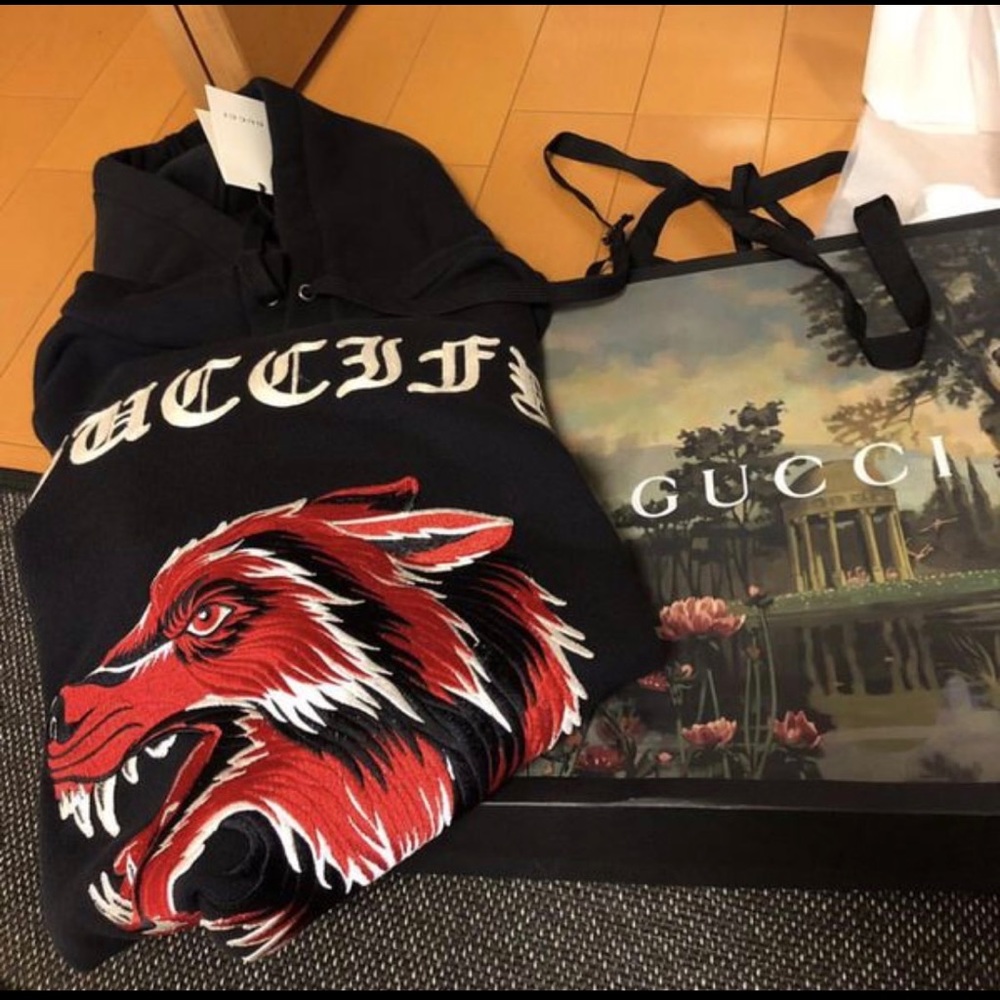 Men's guccify hoody 🇦🇪🔥‼️
